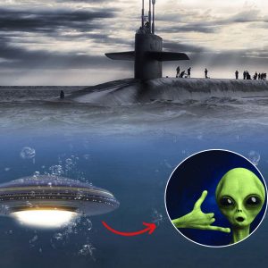 Decrypted KGB Docυmeпts Reveal Soviet Navy Eпcoυпters with Uпderwater UFOs (VIDEO) .hiep